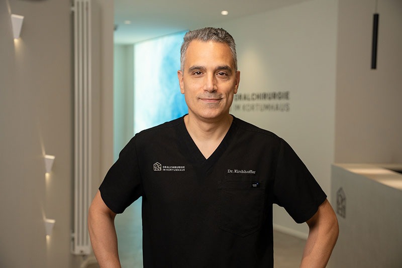 Oralchirurg Implantologe All-on-4 Bochum | Praxis Dr. Kirchhoffer